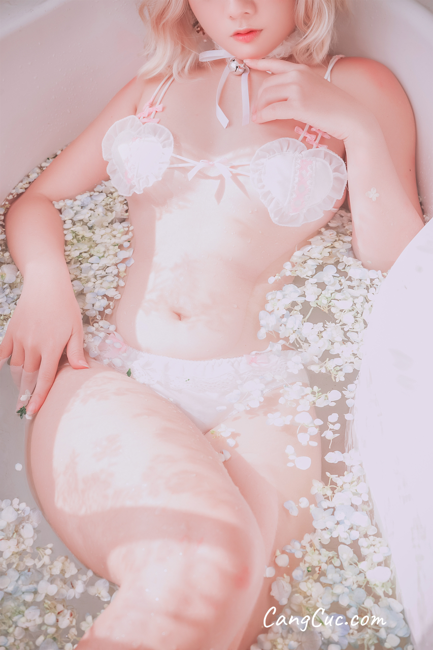 Coser@Messie Huang - Pure Bath